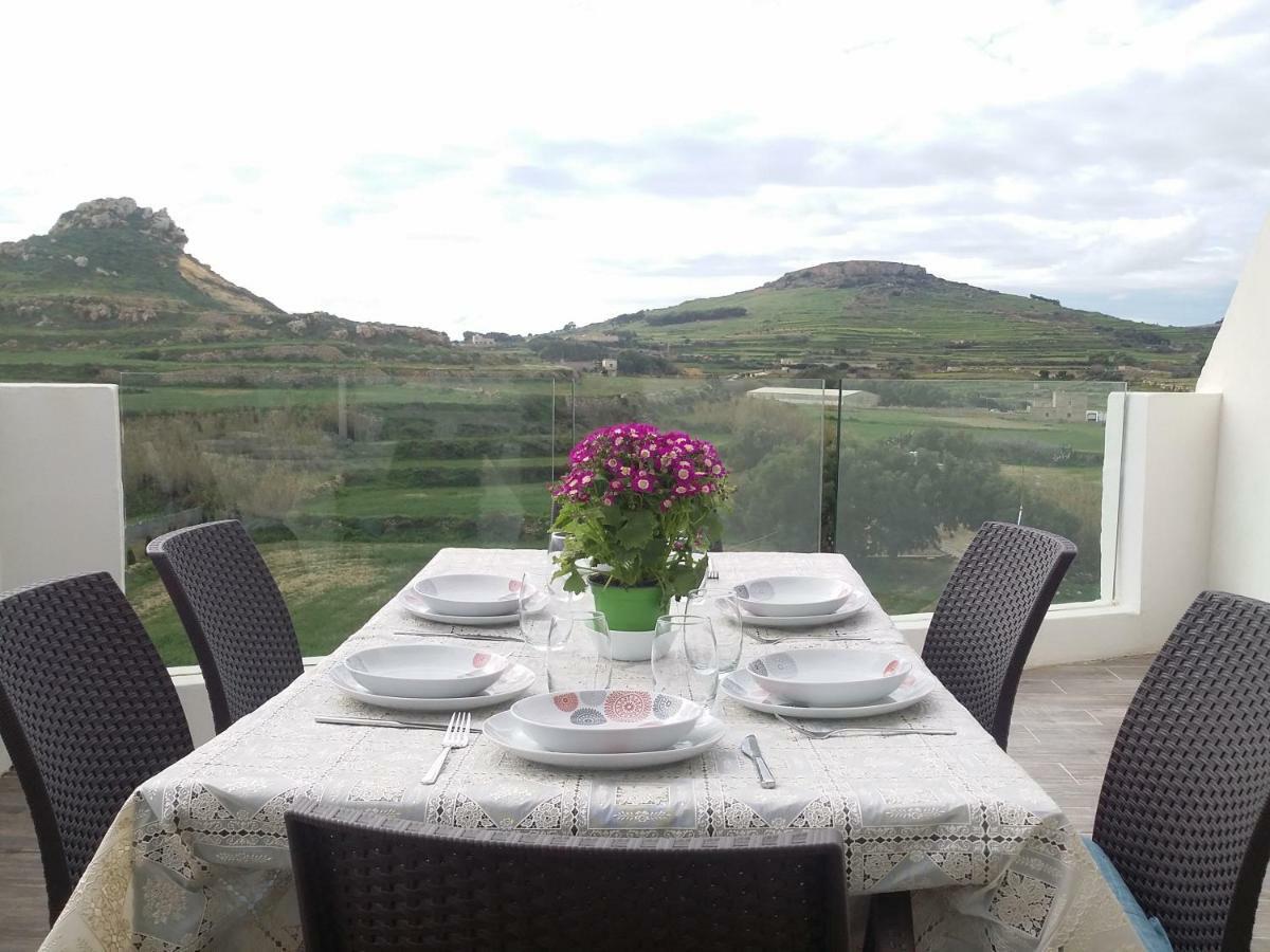 Penthouse View Apartman Qbajjar Kültér fotó