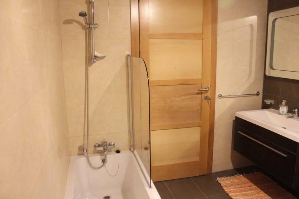 Penthouse View Apartman Qbajjar Kültér fotó